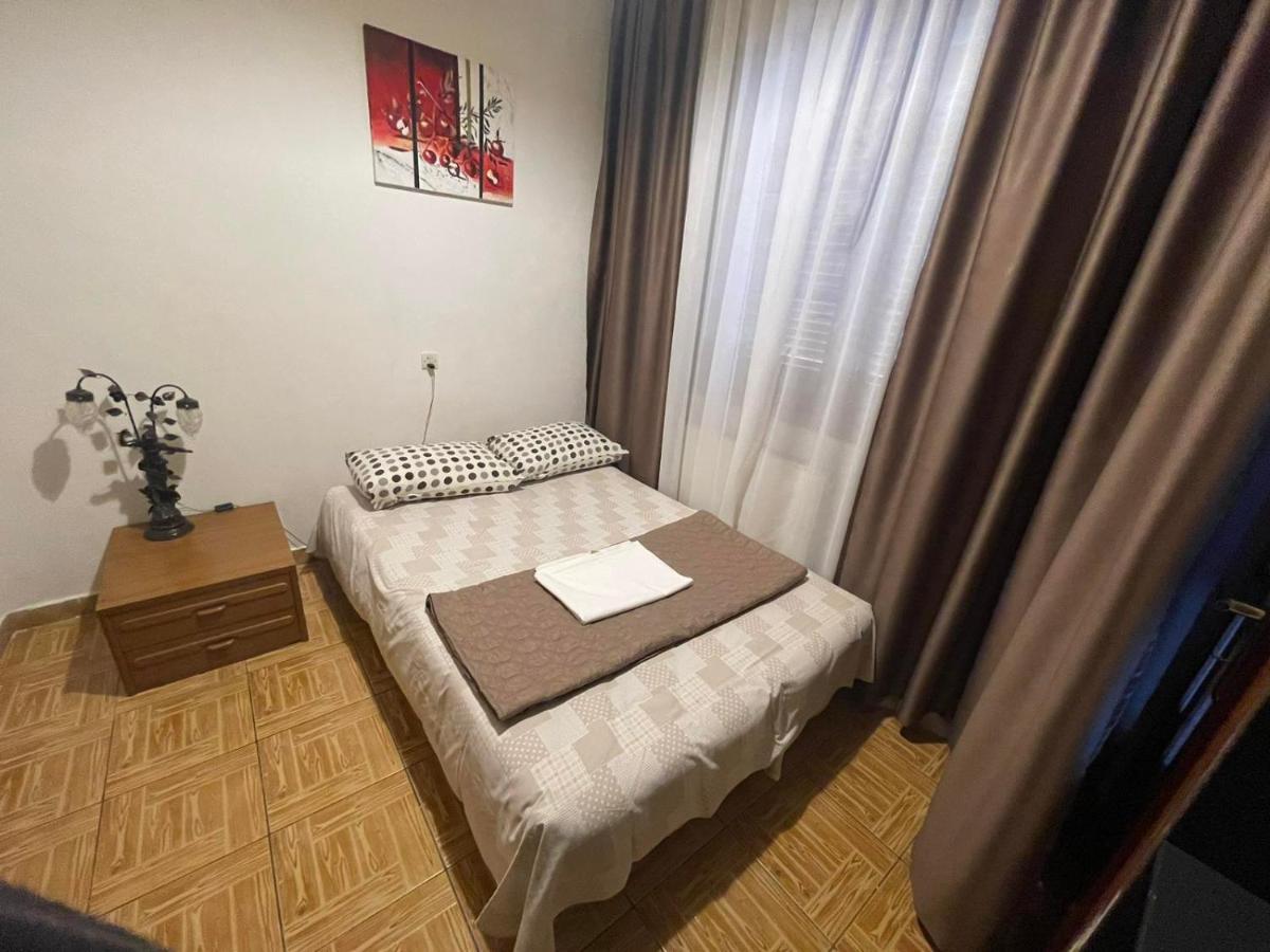 Nea Peramos Large Apartment Near The Beach ภายนอก รูปภาพ